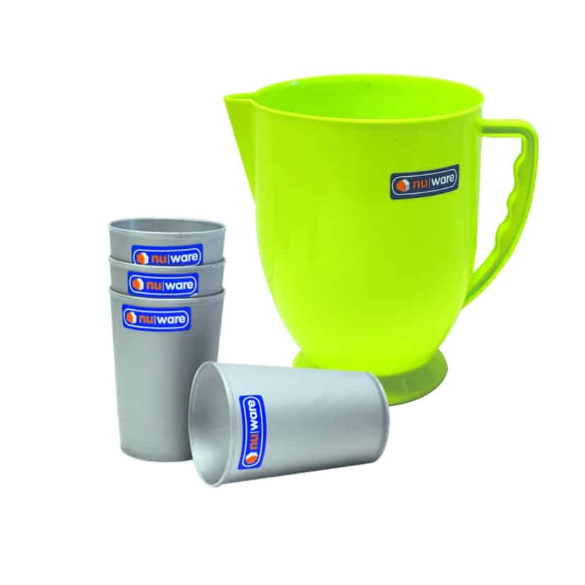 PLASTIC JUG & 4PK CUPS