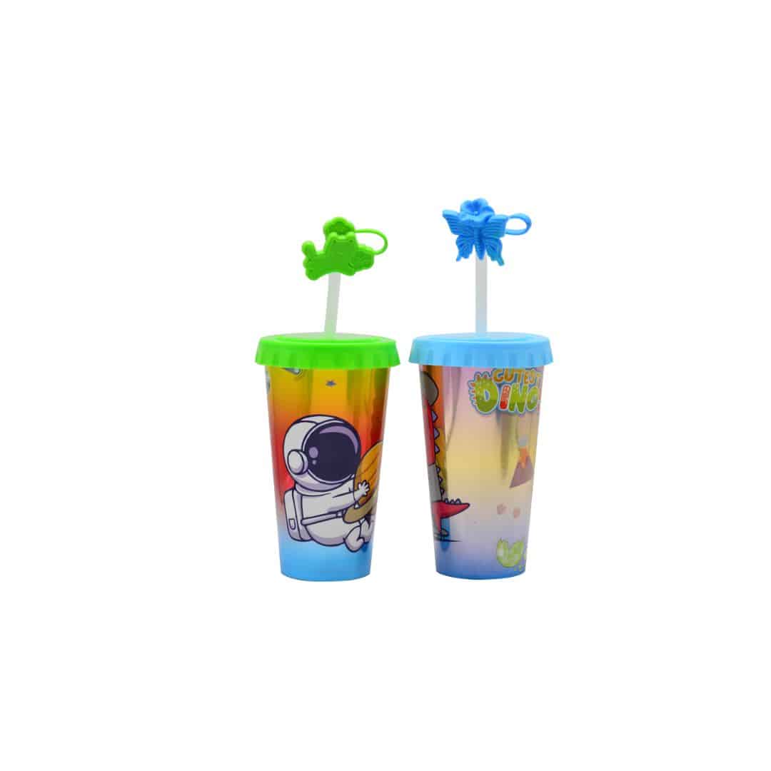DRINKING CUPS WITH STRAWS 600ML