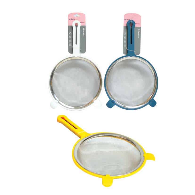 SIFTER YELLOW/WHITE HANDLE 17CM X 27.5CM