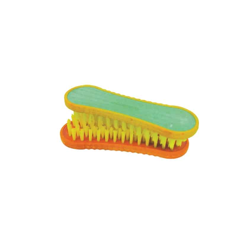 SCRUBBING BRUSH WITH COLOUR BRISTLES